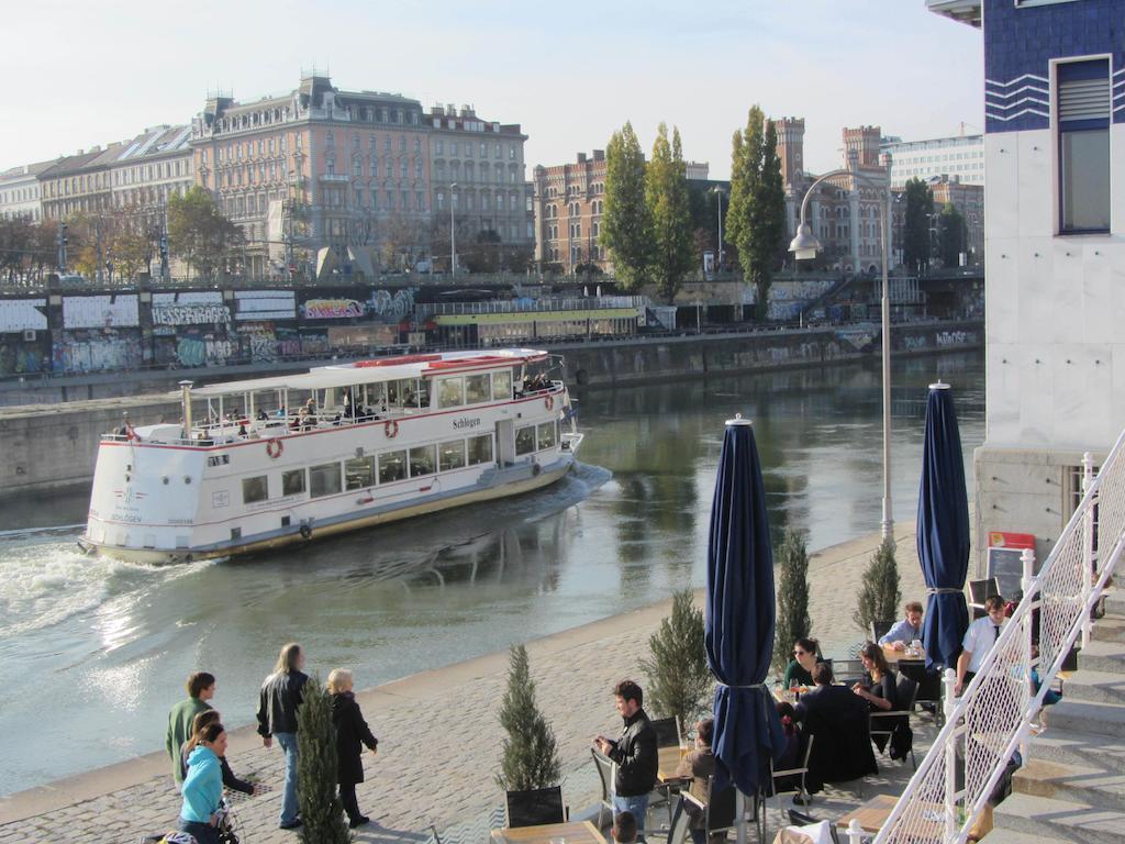 Wohnen im Herzen von Wien at the Waterfront Exterior foto