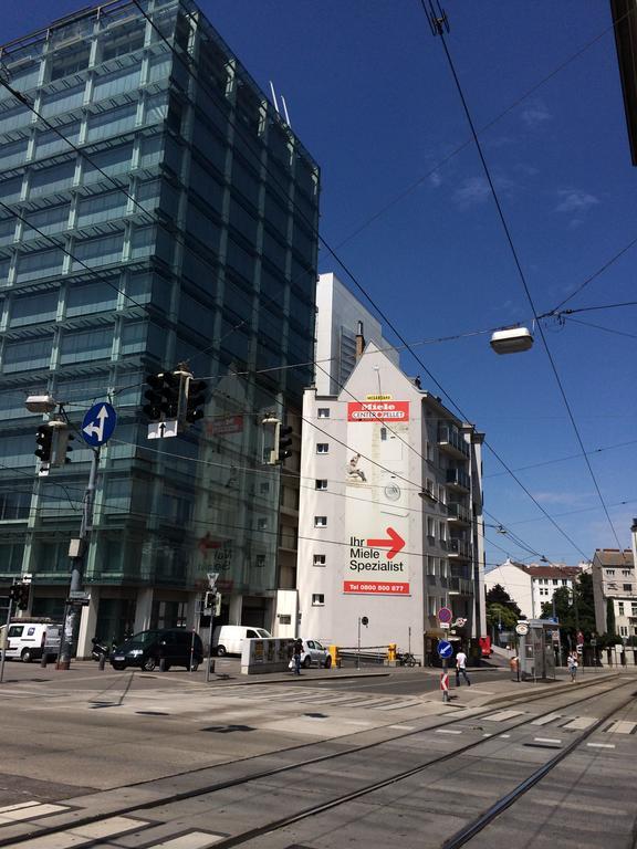 Wohnen im Herzen von Wien at the Waterfront Exterior foto